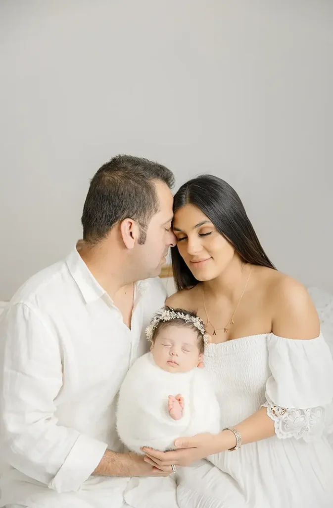 newborn and family sessions